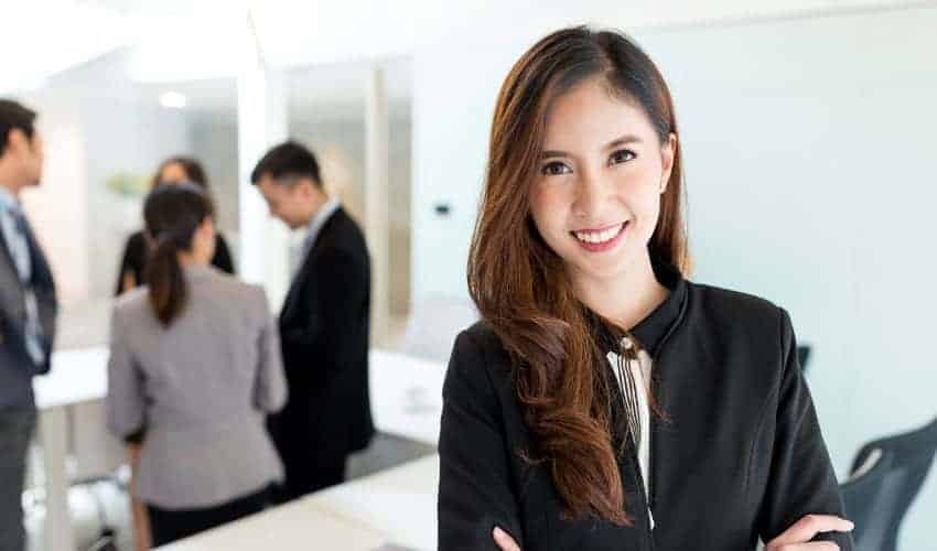 Dating career Thai woman